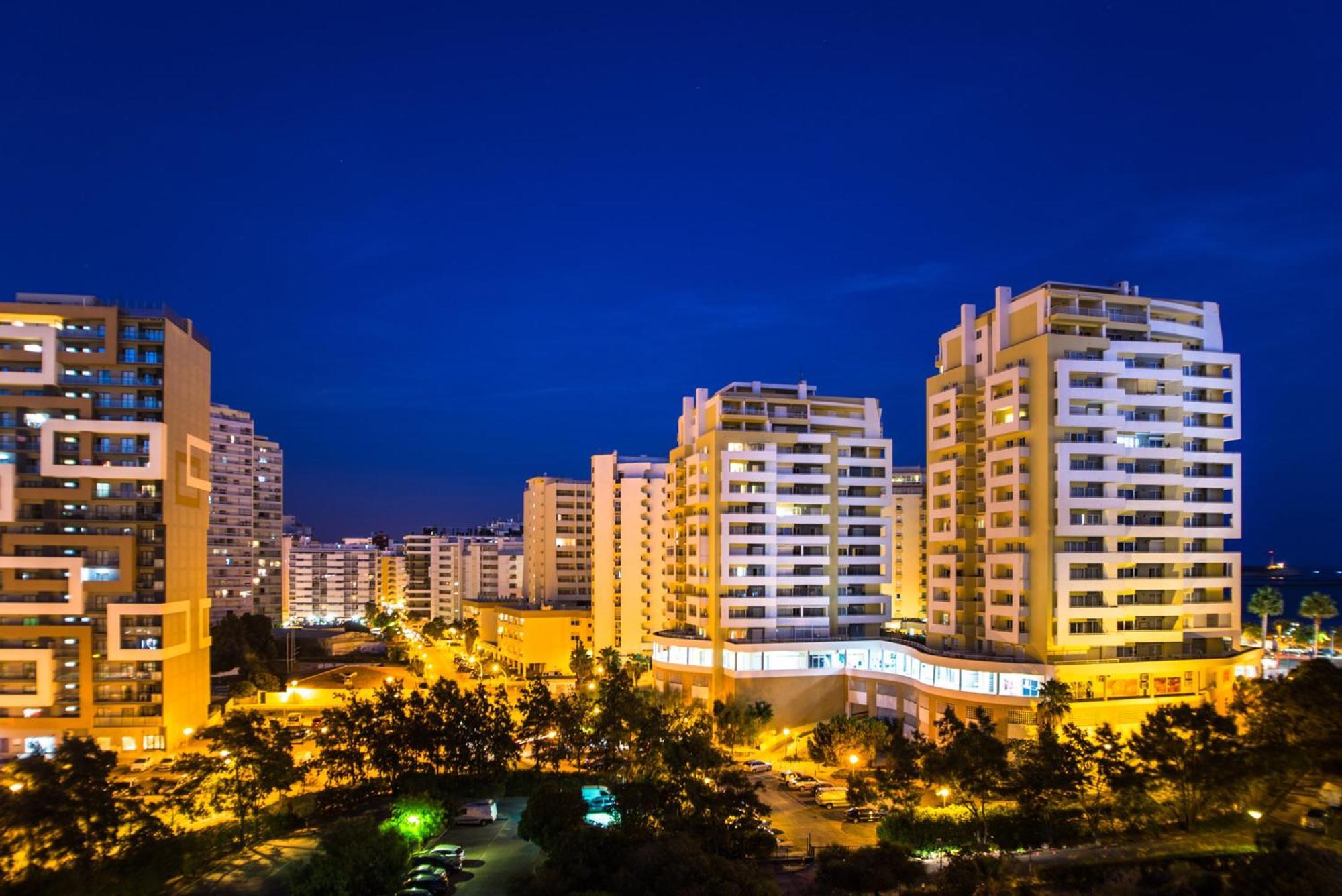 B25 - Candimar Beach Apartment Portimao Luaran gambar